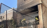 إصابة 9 أشخاص اثر استنشاق دخان حريق اندلع بمنزلين في وادي الجوز في القدس